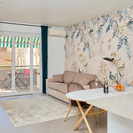 Azurappart 3-rooms Carnot Apartmán *